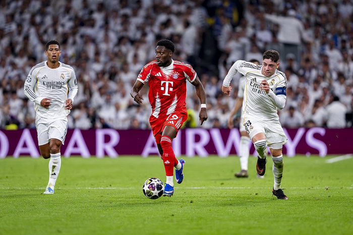 xk体育-40岁的诺伊尔保住拜仁的胜利果实，大结局尚未到来|皇马|曼努埃尔·诺伊尔|欧冠|圣地亚哥-伯纳乌足球场|拜仁慕尼黑_新浪体育_新浪新闻